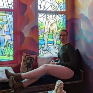 Meet your Posher, Connie